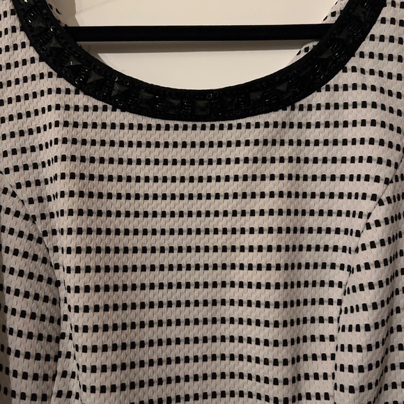 Jacket/Dress - Picture 4 of 4